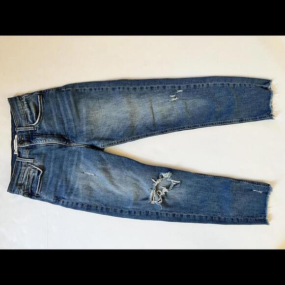 Whetherly Pierce High Waisted Distressed Straight Leg Jean Size 25 - Picture 1 of 7